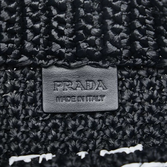 Prada small crochet tote bag - Picture 7 of 8
